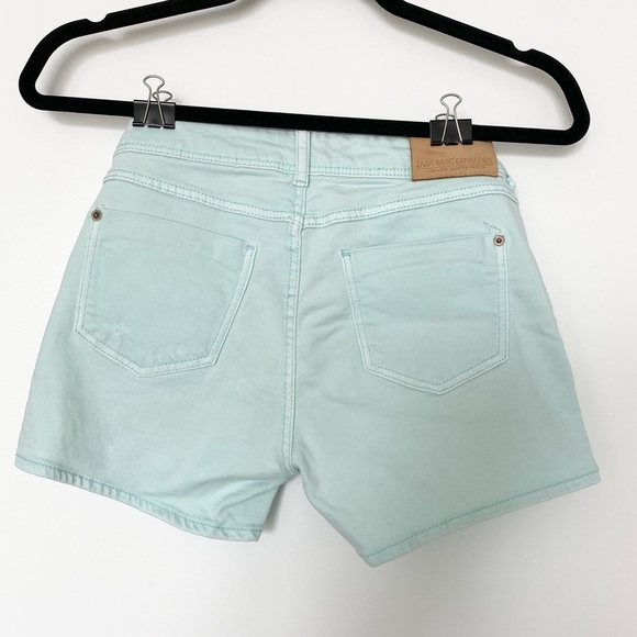 ZARA Mid Rise Jean Shorts Mint Green - Picture 2 of 2